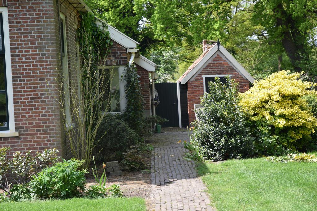 De Hiddinghhoeve Onstwedde Buitenkant foto